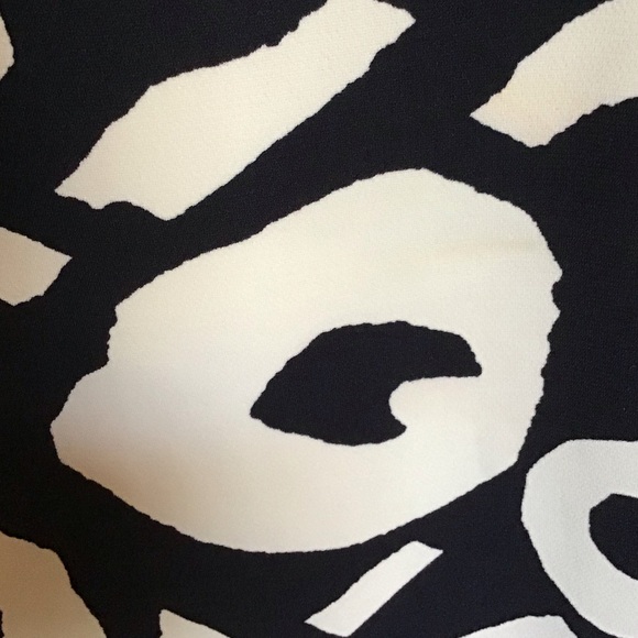 LOFT Dress - EUC - Picture 7 of 7